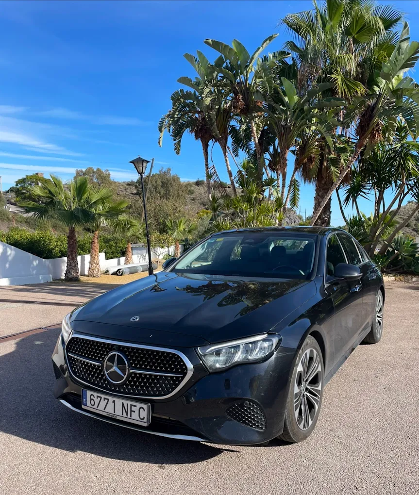 Mercedes Clase E de la flota de Autos & Taxi Indalo en Mojácar
